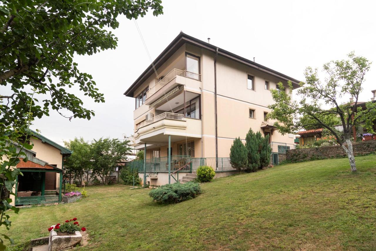 Avlija Garden Gem Apartment Сараево Екстериор снимка