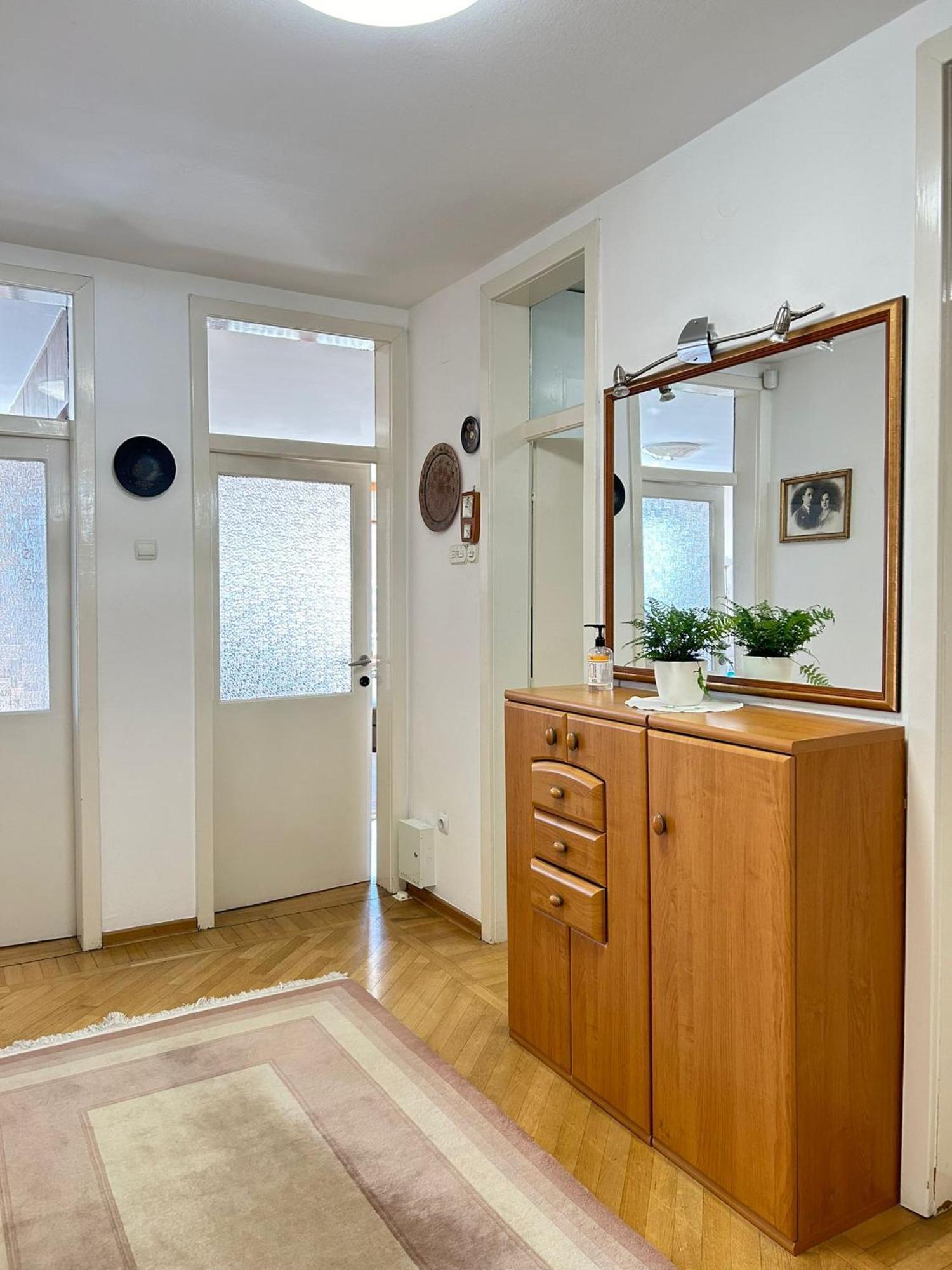 Avlija Garden Gem Apartment Сараево Екстериор снимка